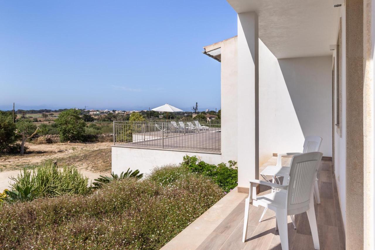 Colonies Villa Ses Salines  Luaran gambar