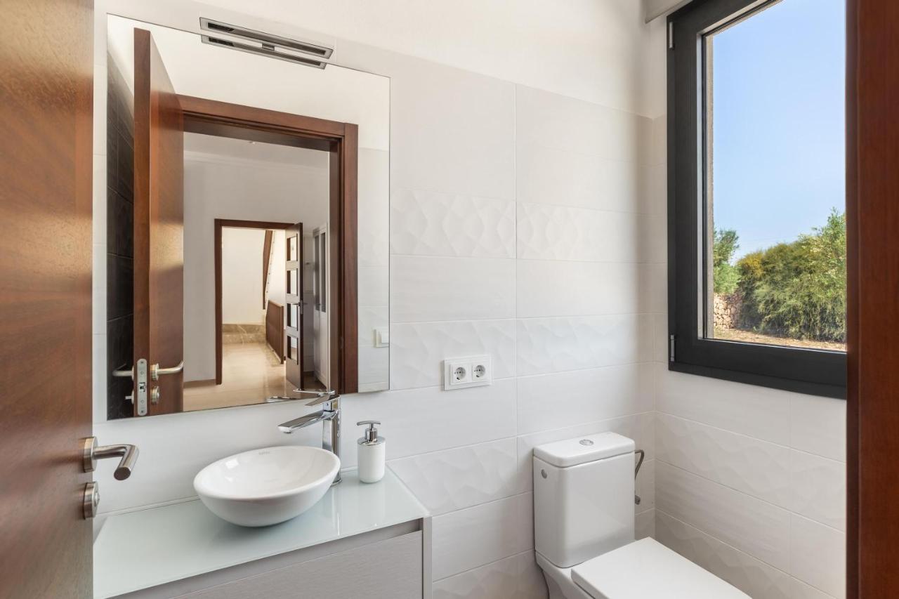 Colonies Villa Ses Salines  Luaran gambar